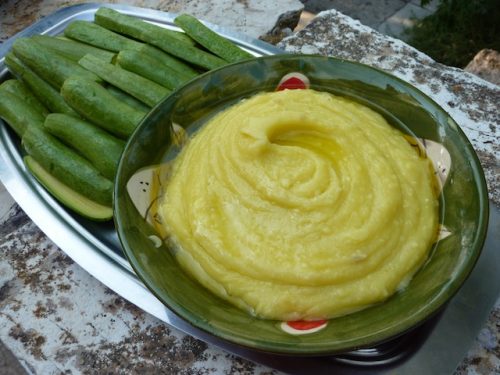 Skorthalia and courgettes